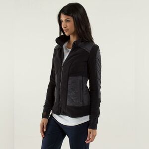 Lululemon Fleecy Keen Jacket, Black, Size 4